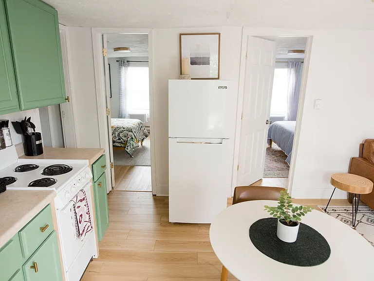 425 Gibson Ave #B — Photo 2