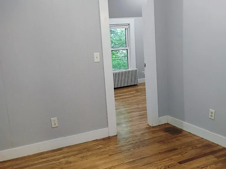 114 Messer St #4 — Photo 9