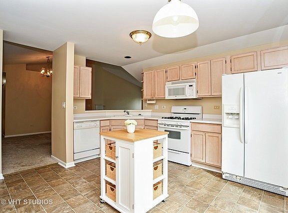 2nd image of 6828 W Monticello Ct #5-C
