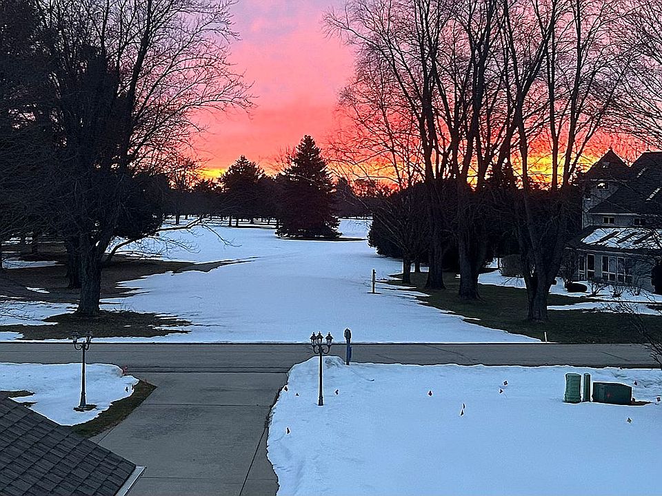 1124 Fairway Dr, Lake Isabella, MI 48893 Zillow