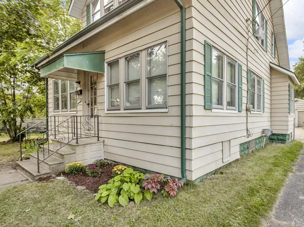 1104 N Blackstone St, Jackson, MI 49202