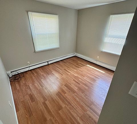 2nd image of 26523 Nagel St