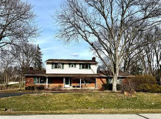 1080 Dolliver Dr, Rochester Hills, MI 48306
