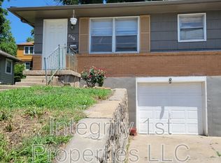 2216 State Ave, Kansas City, KS 66102