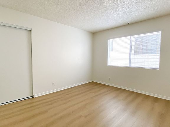 2nd image of 1615 W 218th St #2