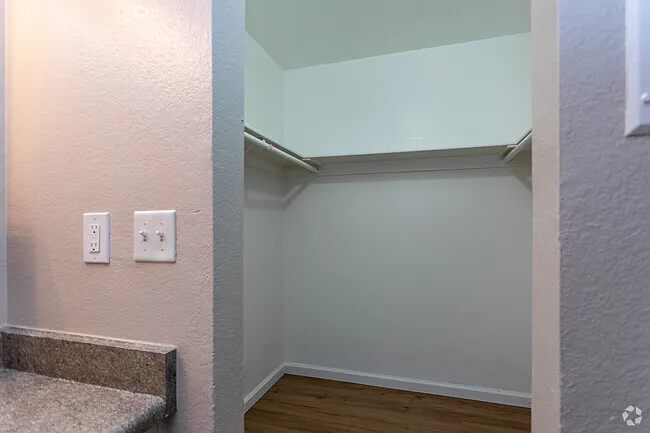 4440 E Pikes Peak Ave #323 — Photo 4