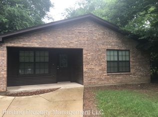 1110 N 2nd St, Longview, TX 75601