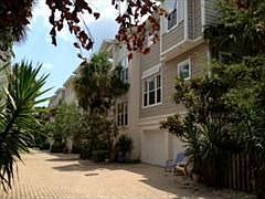 3rd image of 80 Beach Cottage Ln