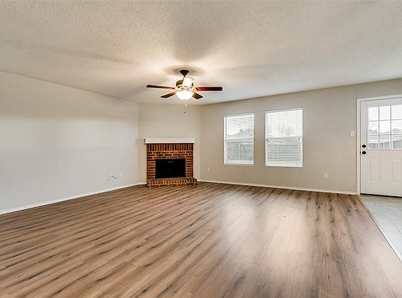4th image of 2806 Sutters Mill Way