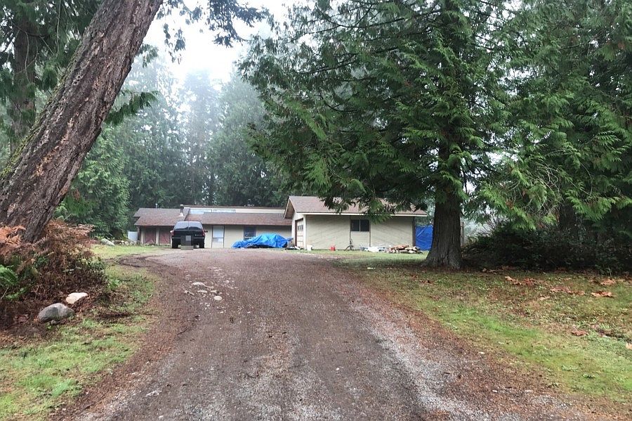 1st image of 10005 192nd Ave E