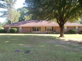 1405 Claxton Dairy Rd, Dublin, GA 31021