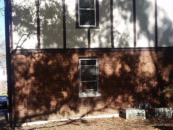 2nd image of 2753 McKinley Ave