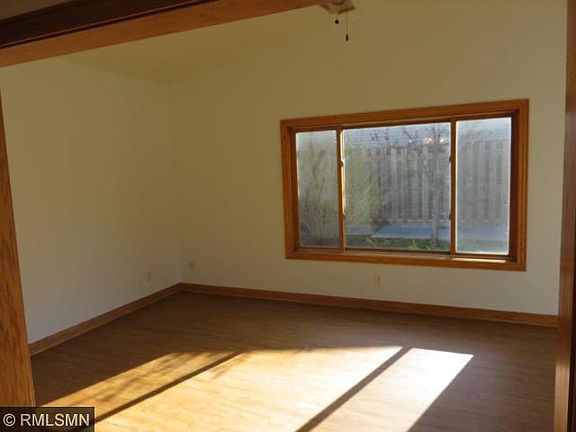 3rd image of 505 Lexington Ave NW