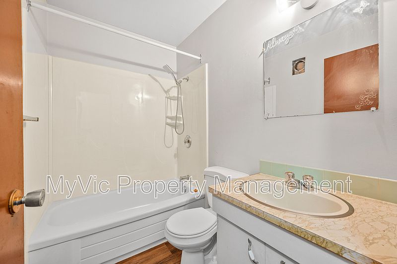 Fort Saskatchewan Apartment for rent - 2 Bedrooms — photo 20