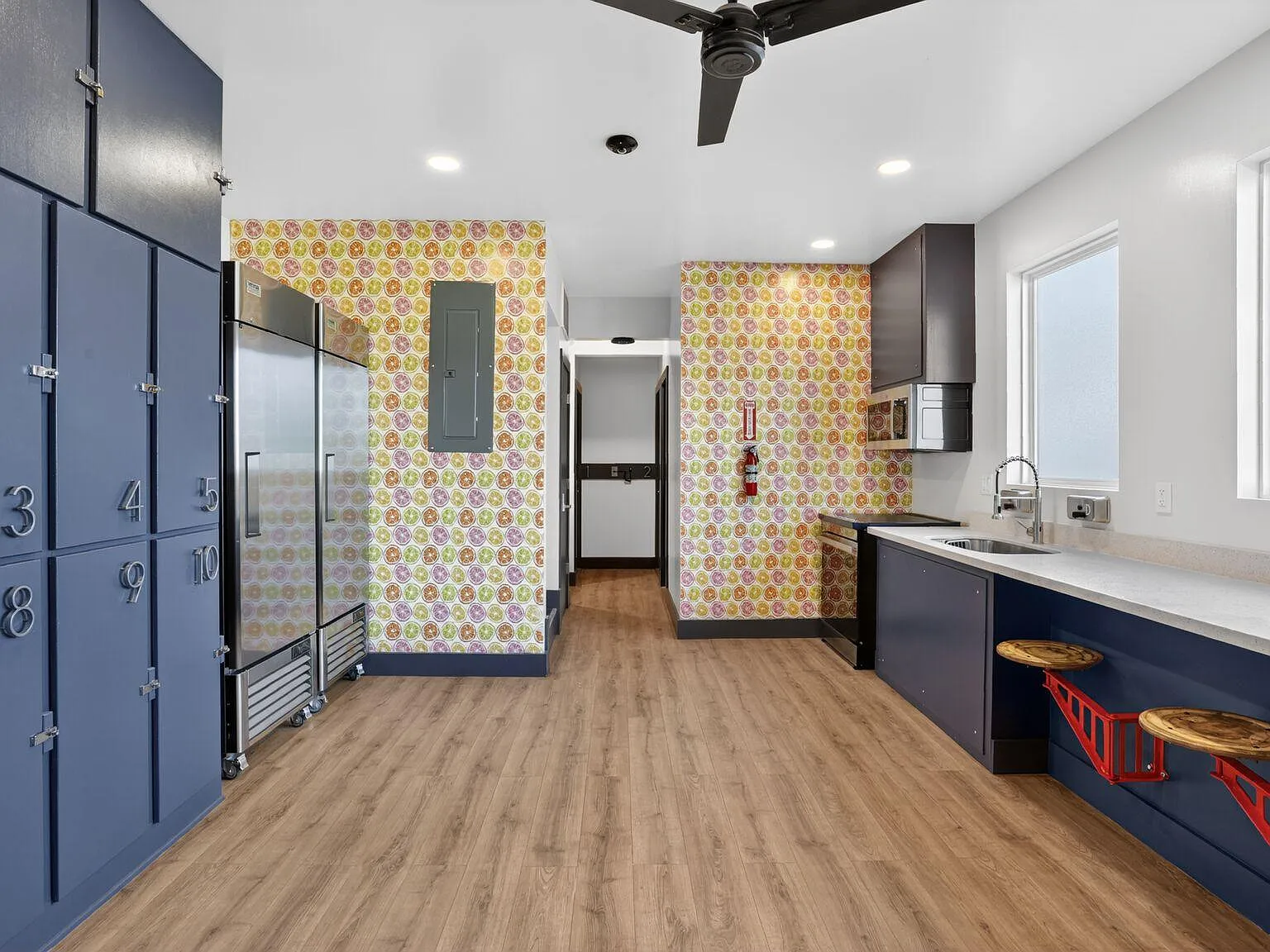 4 bed, 3.0 bath, 1850 sqft, $776 — Photo 3