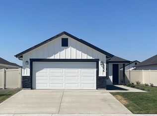 10436 Crystal Ridge Dr, Nampa, ID 83687