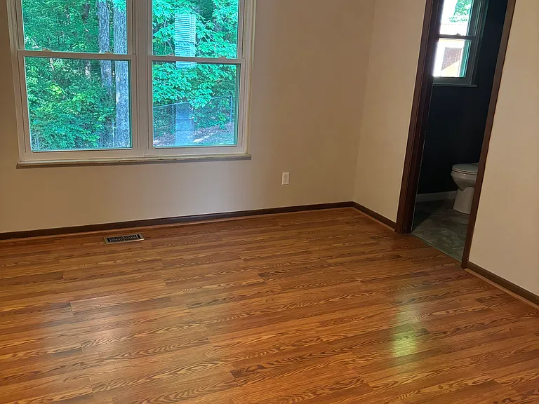 1620 Buttercup Cir — Photo 2