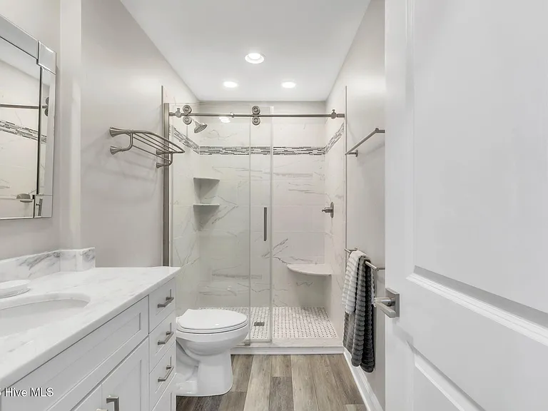 800 Saint Andrews Dr #205 — Photo 21