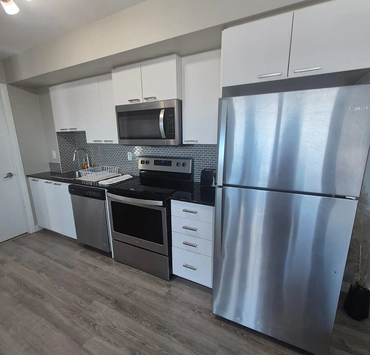 1 bed, $2,150 — Photo 3