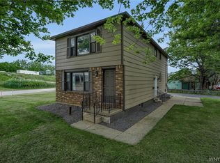 590 Potters Rd, Buffalo, NY 14224