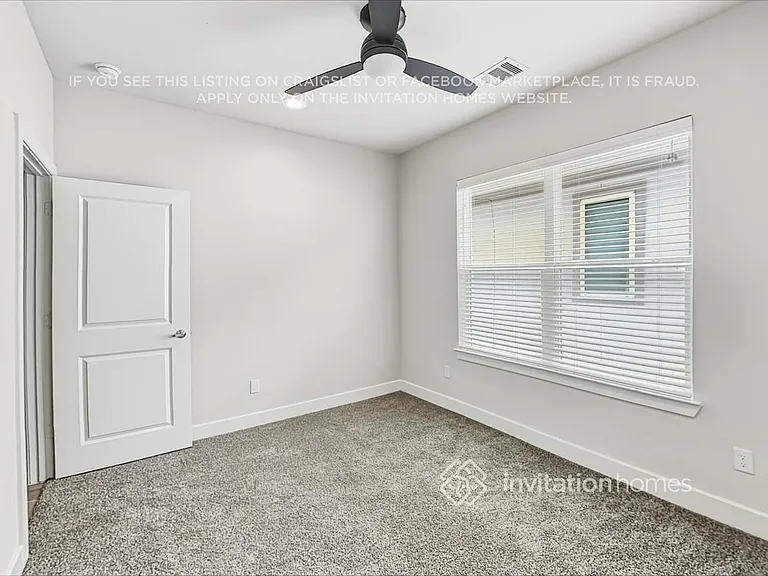 10434 Executive Lake Dr — Photo 15