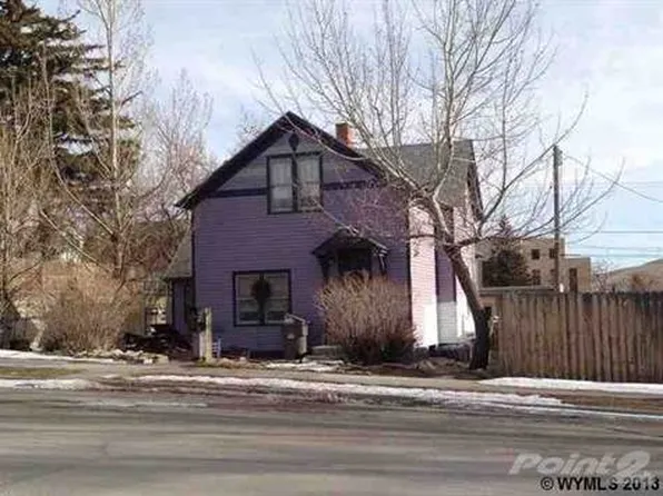 414 W Maple St, Rawlins, WY 82301