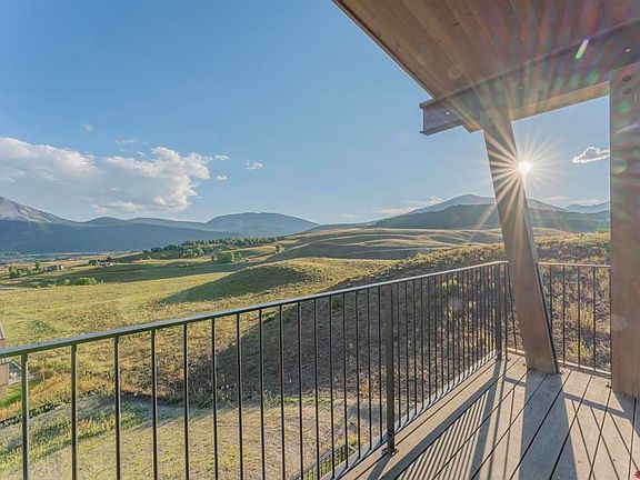 4th image of 157 Snowmass Road