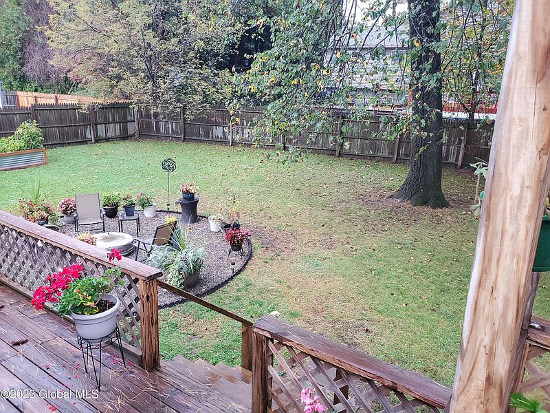 3rd image of 168 Maple Avenue