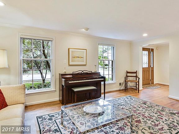 4th image of 1854 Greenplace Ter