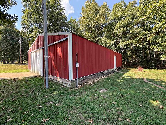 4th image of 1328 State Highway 175