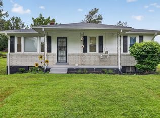 205 Williams Rd, Westmoreland, TN 37186
