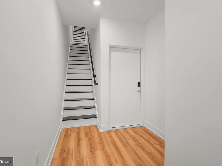 2325 Germantown Ave #1 — Photo 27