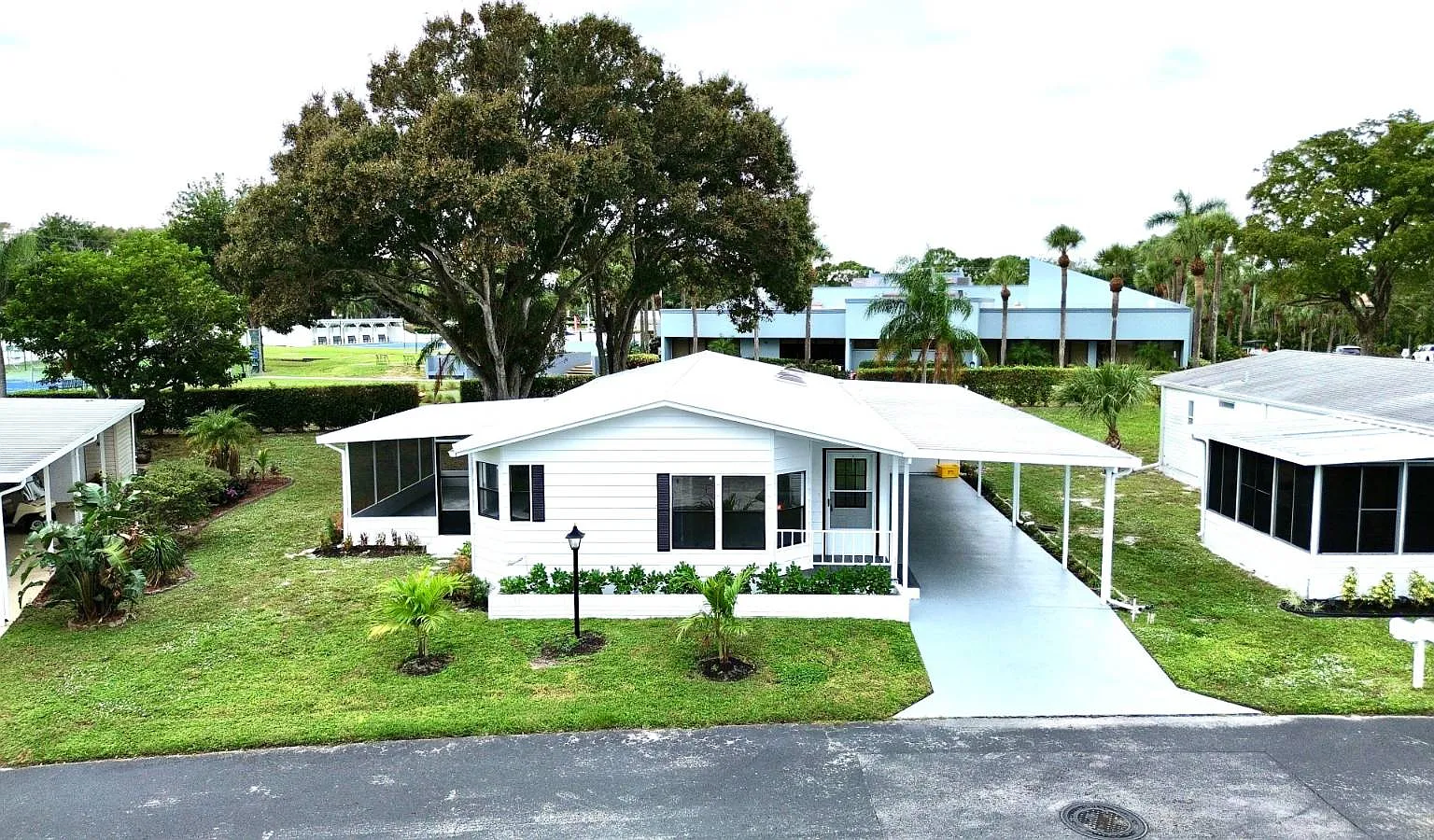 2 bed, 2.0 bath, 1352 sqft, $2,500 — Photo 4