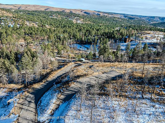4th image of 103 Tahoe Dr
