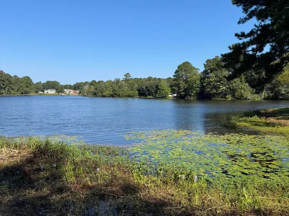 1332 Dogwood Dr NE, Orangeburg, SC 29118