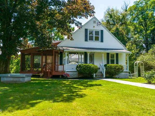 162 Knickerbocker Hts, Amsterdam, NY 12010