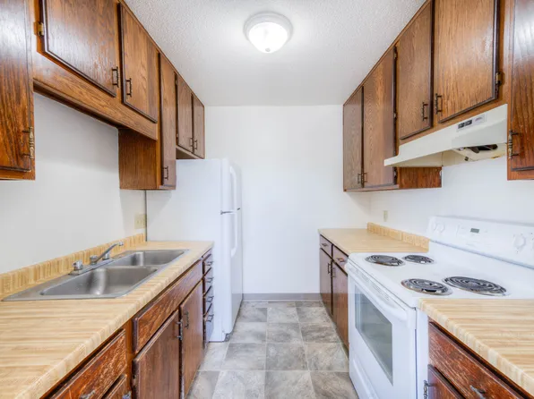 20 Schmitz St NE #5, Adams, MN 55909