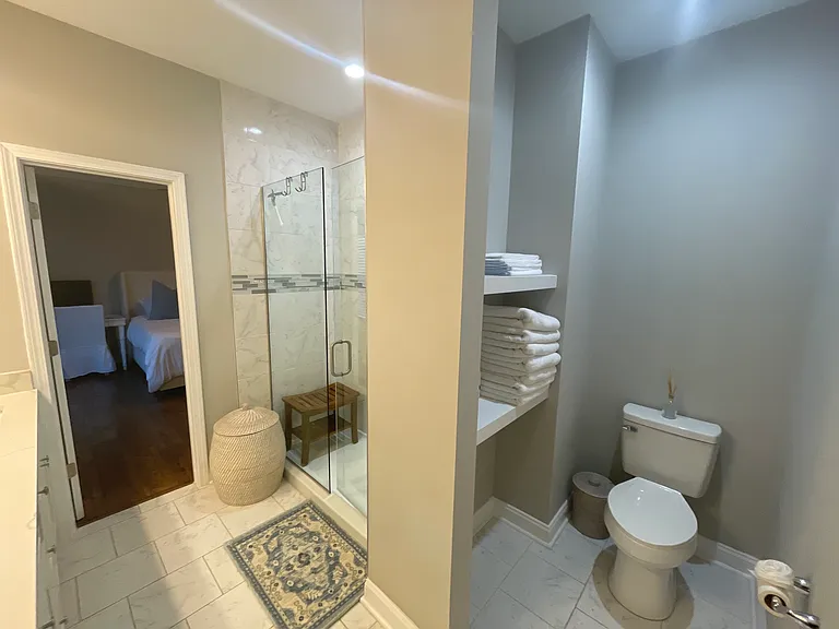 2124 West Blvd — Photo 9