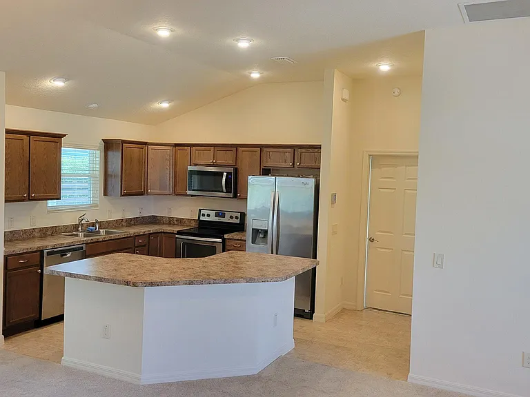 11223 Hess Way — Photo 8