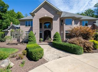 5419 Liberty Rd, Bentleyville, OH 44022