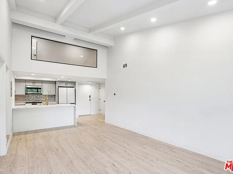 2700 Cahuenga Blvd E #4313 — Photo 7