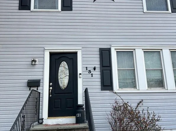 131 Manor Ave, Oaklyn, NJ 08107