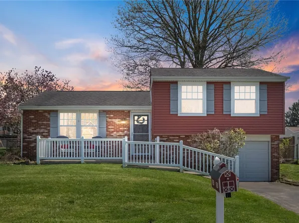 736 N Gross St, Conway, PA 15027