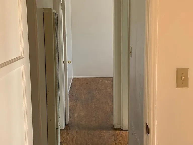 5610 Corbett St — Photo 10