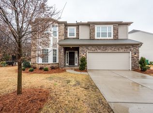 5007 Helena Park Ln, Matthews, NC 28105