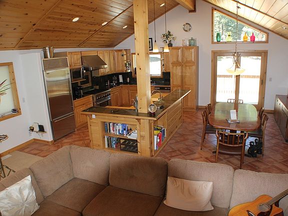 3rd image of 11450 Cinder Cone Ct