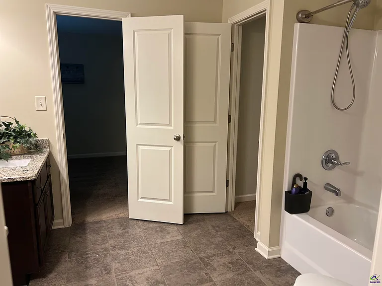 204 Dog Fennel Ln — Photo 18