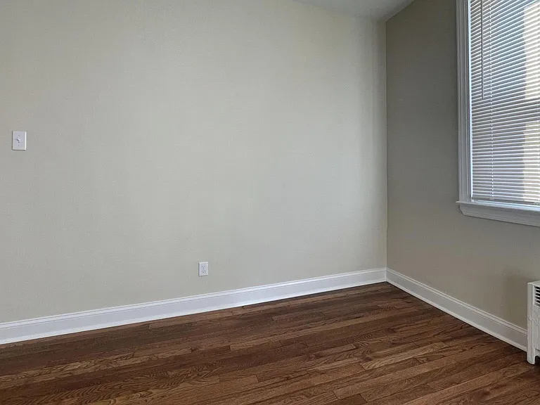 5156 D St #2 — Photo 6