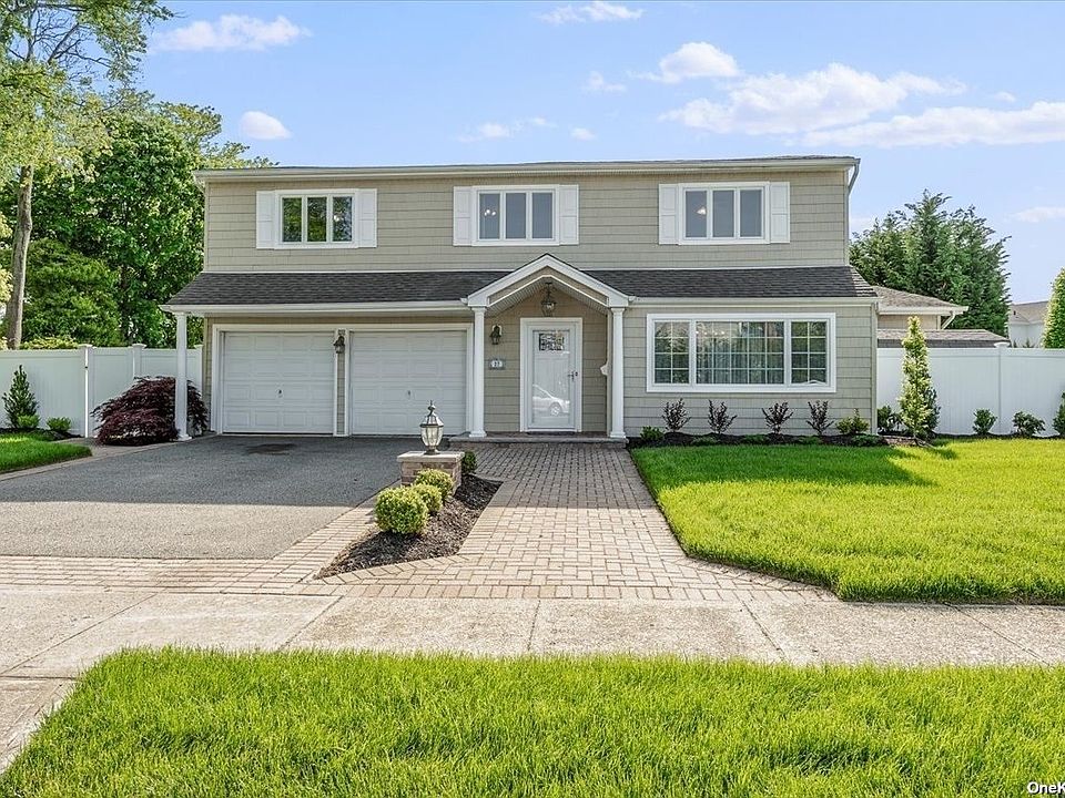 1st image of 27 Mansfield Dr