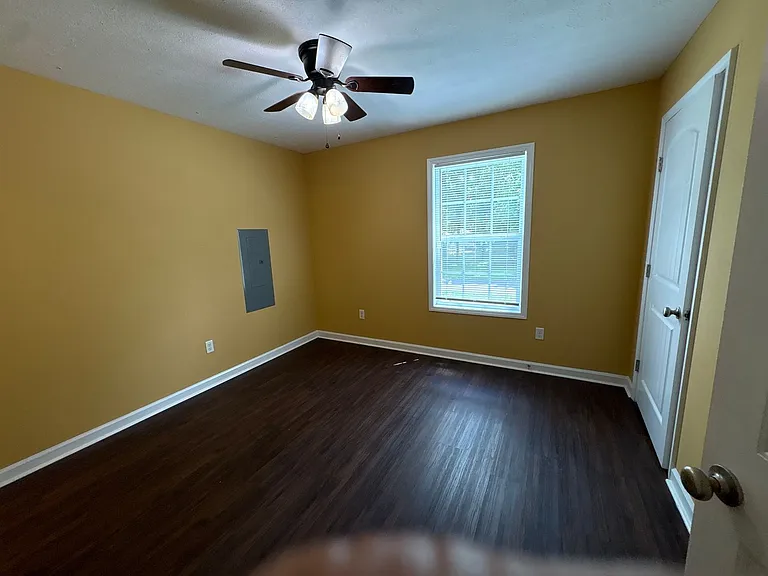 504 Wheeler St — Photo 5